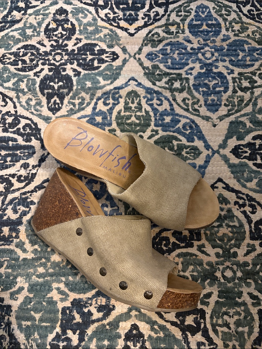 Blowfish Linen Wedge Mules sz 10